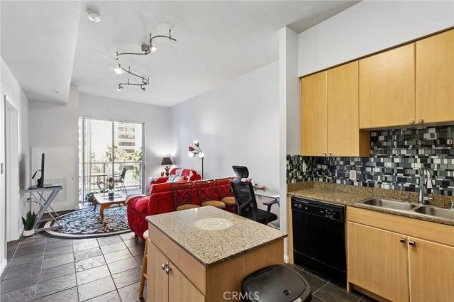 388 E Ocean Boulevard 709, Long Beach, CA 90802