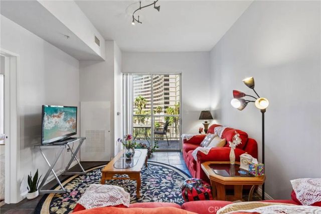 388 E Ocean Boulevard 709, Long Beach, CA 90802