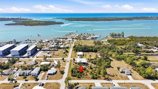 3000 BOURBON STREET, Englewood, FL 34224