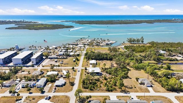 3000 BOURBON STREET, Englewood, FL 34224