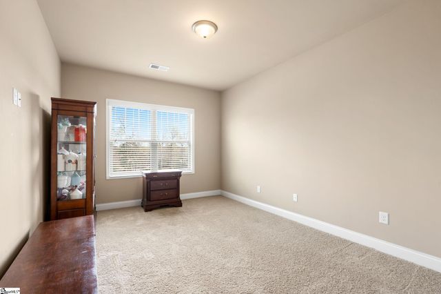 112 Ivy Woods Court, Fountain Inn, SC 29644