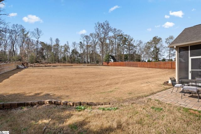 112 Ivy Woods Court, Fountain Inn, SC 29644