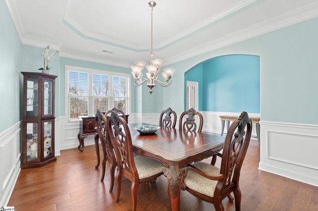 112 Ivy Woods Court, Fountain Inn, SC 29644