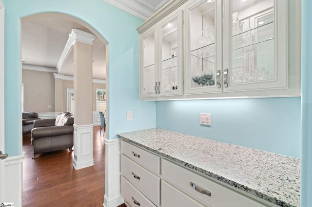 112 Ivy Woods Court, Fountain Inn, SC 29644