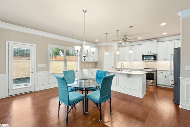 112 Ivy Woods Court, Fountain Inn, SC 29644