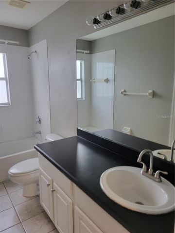 7215 COLONIAL LAKE DRIVE, Riverview, FL 33578