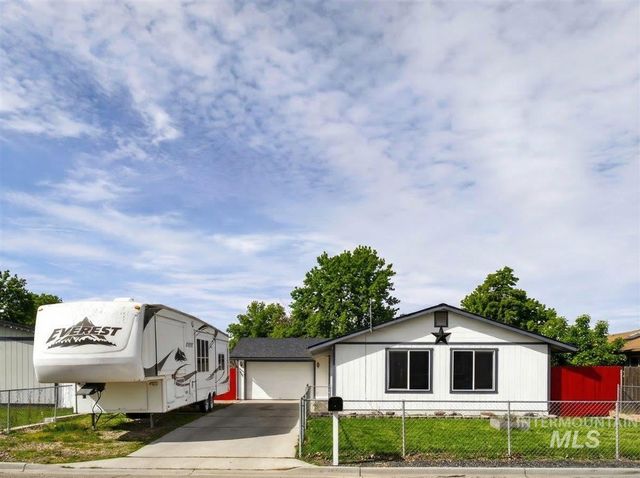 1405 N La Cresta Ave, Caldwell, ID 83605