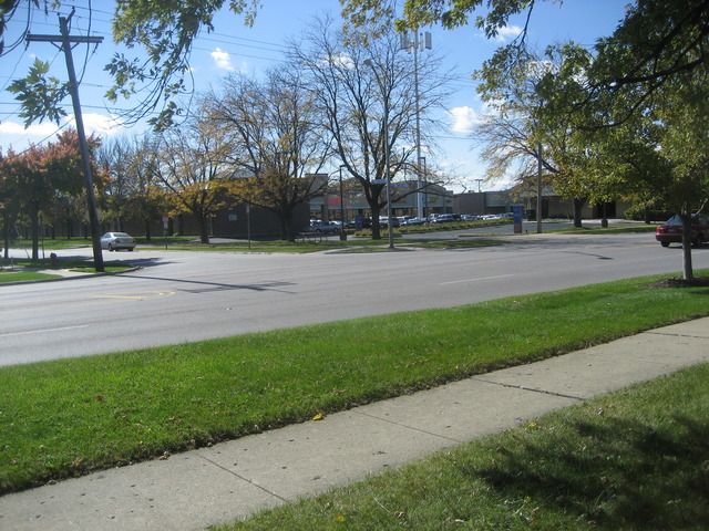 8268 W Lawrence Avenue, Norridge, IL 60706