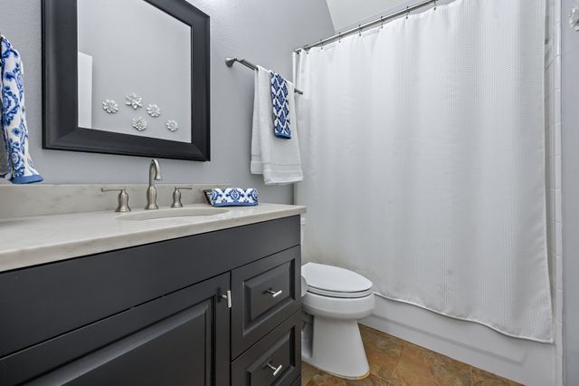 8608 Stone Hollow Drive, Mckinney, TX 75072