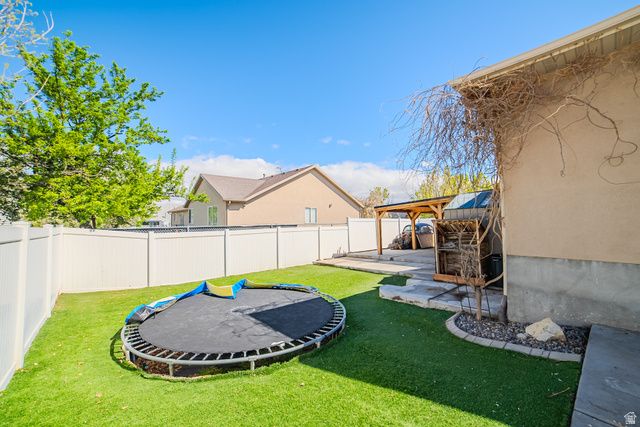3026 S HIBLER DR, Magna, UT 84044