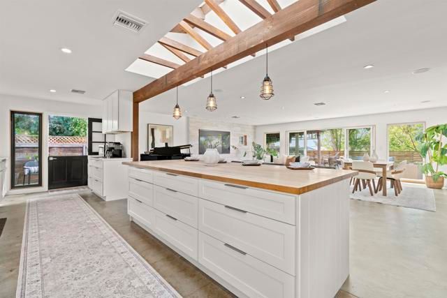 3235 Donna Drive, Carlsbad, CA 92008