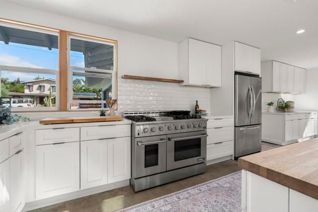 3235 Donna Drive, Carlsbad, CA 92008