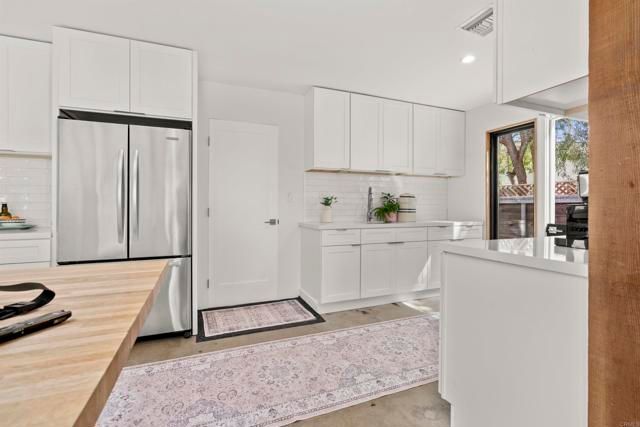 3235 Donna Drive, Carlsbad, CA 92008