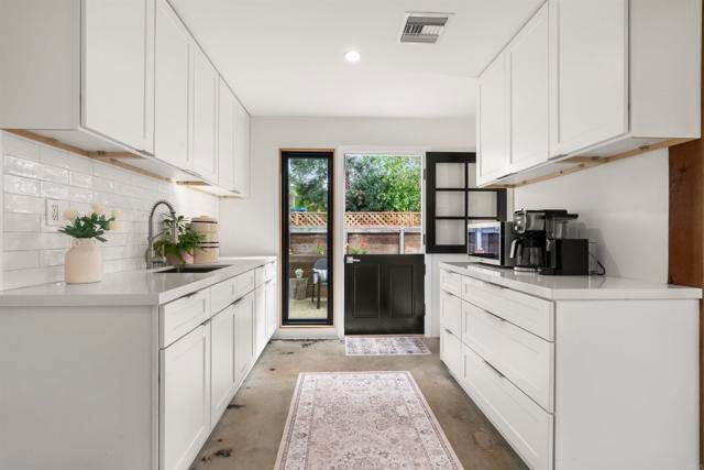 3235 Donna Drive, Carlsbad, CA 92008