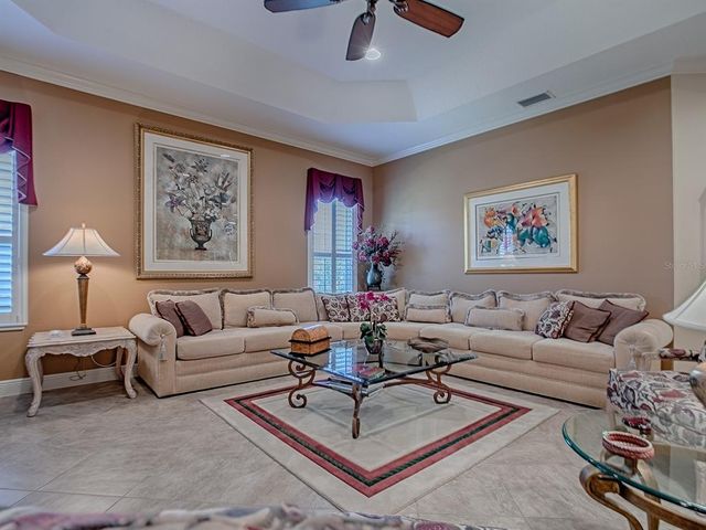 1239 RUSSELL LOOP, The Villages, FL 32162