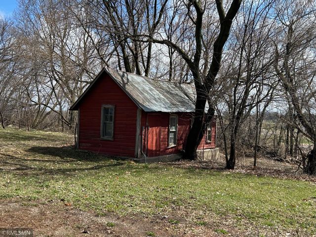 5450 Town Hall Drive, Greenfield, MN 55357