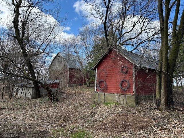 5450 Town Hall Drive, Greenfield, MN 55357