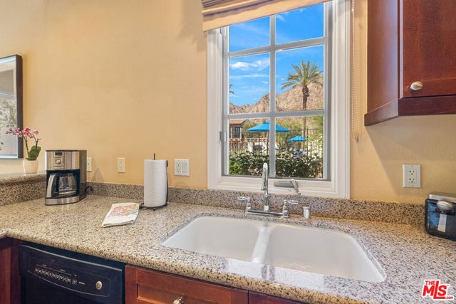 48637 Classic Drive, La Quinta, CA 92253