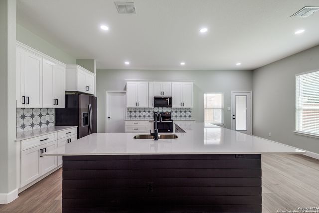24110 MOUNTAIN CLOUD, San Antonio, TX 78258