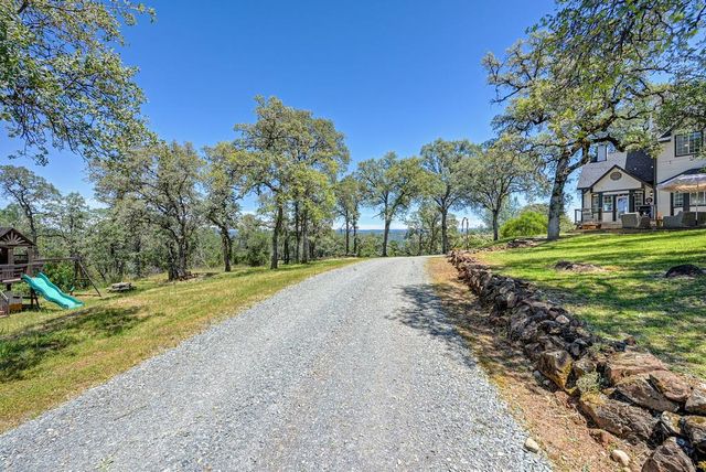 3154 Twin K Rd, Pilot Hill, CA 95664