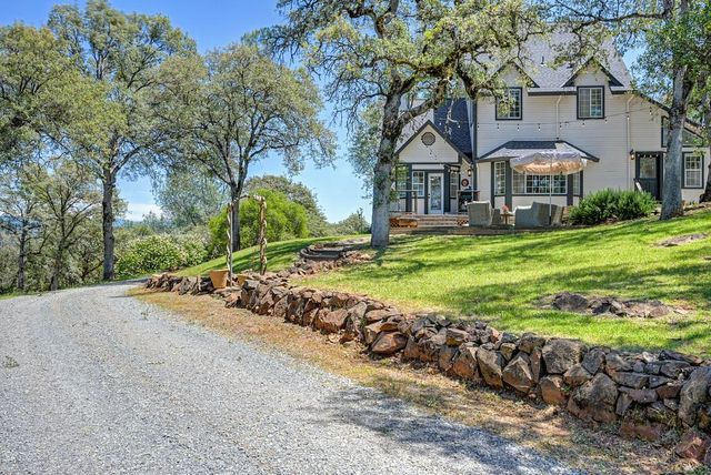 3154 Twin K Rd, Pilot Hill, CA 95664
