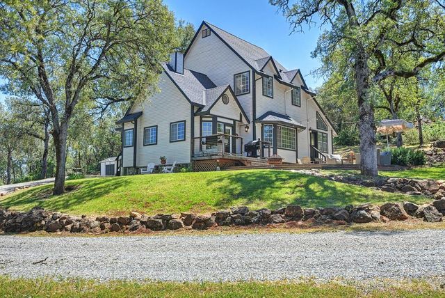 3154 Twin K Rd, Pilot Hill, CA 95664