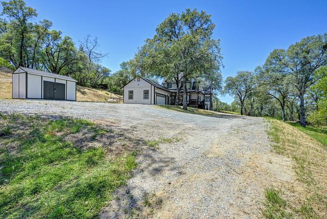 3154 Twin K Rd, Pilot Hill, CA 95664