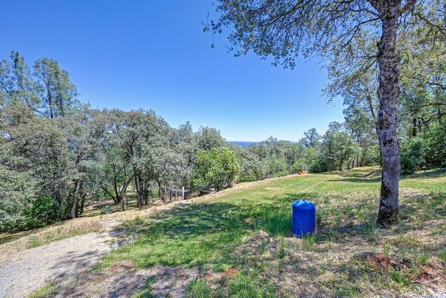 3154 Twin K Rd, Pilot Hill, CA 95664