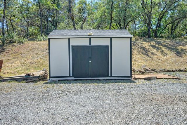 3154 Twin K Rd, Pilot Hill, CA 95664