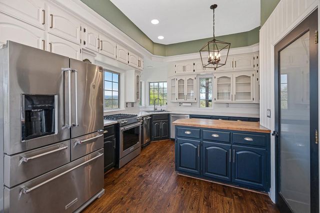 3154 Twin K Rd, Pilot Hill, CA 95664