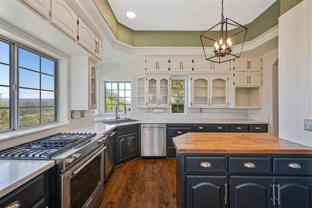 3154 Twin K Rd, Pilot Hill, CA 95664