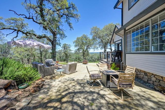 3154 Twin K Rd, Pilot Hill, CA 95664