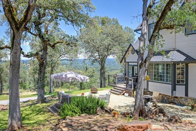 3154 Twin K Rd, Pilot Hill, CA 95664