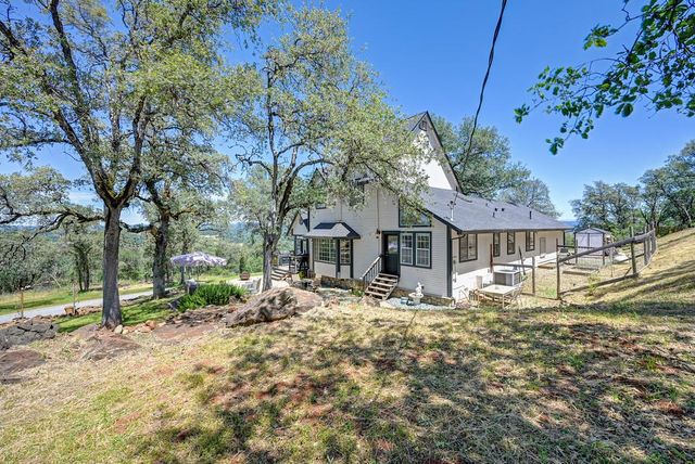 3154 Twin K Rd, Pilot Hill, CA 95664