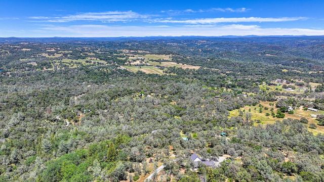 3154 Twin K Rd, Pilot Hill, CA 95664