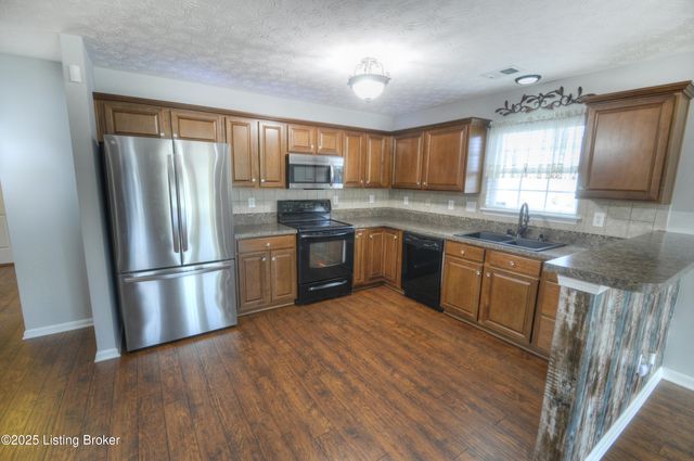 1101 Hemlock Ct, La Grange, KY 40031