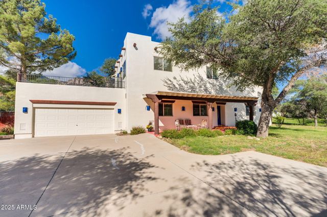4339 E Wickersham Road, Hereford, AZ 85615