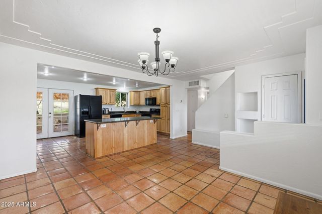 4339 E Wickersham Road, Hereford, AZ 85615