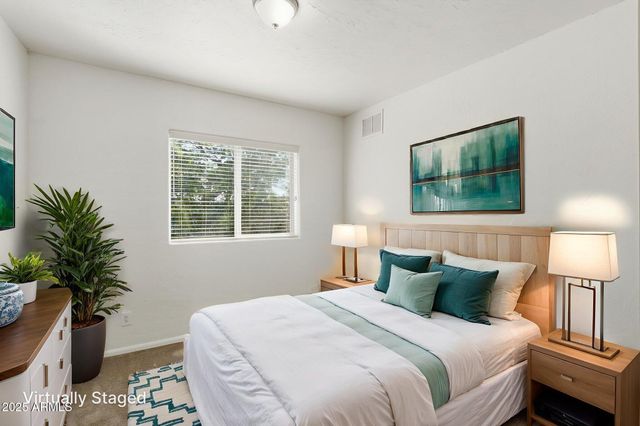 4339 E Wickersham Road, Hereford, AZ 85615