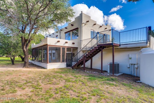 4339 E Wickersham Road, Hereford, AZ 85615