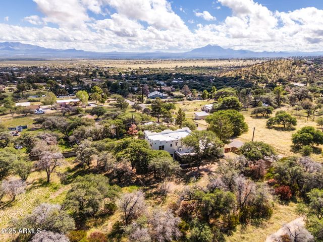 4339 E Wickersham Road, Hereford, AZ 85615