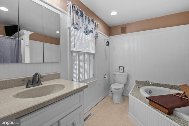 9 ALSACE AVE, Temple, PA 19560