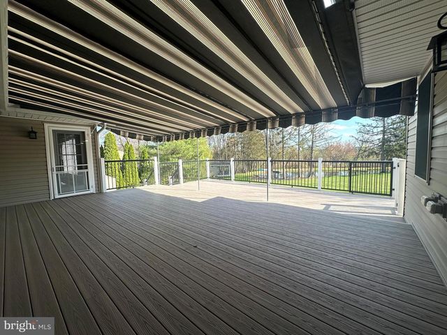 9 ALSACE AVE, Temple, PA 19560