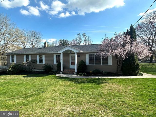 9 ALSACE AVE, Temple, PA 19560