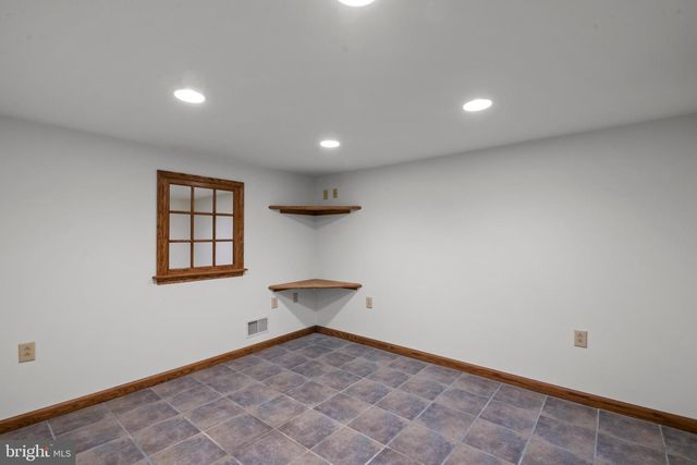 9 ALSACE AVE, Temple, PA 19560