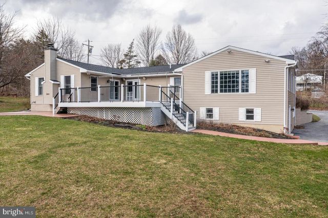 9 ALSACE AVE, Temple, PA 19560