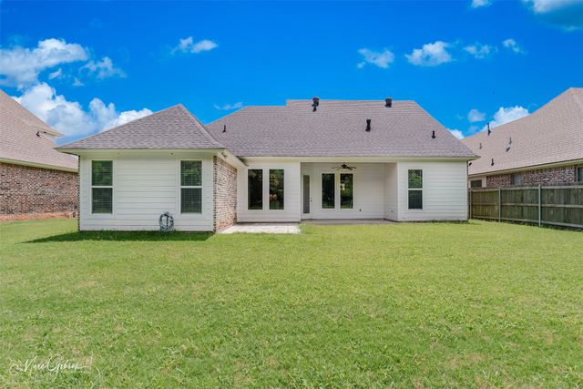 207 Jamestowne Boulevard, Benton, LA 71006