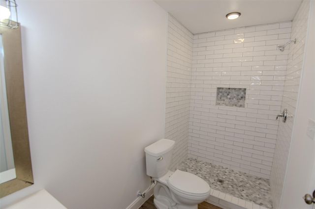 9210 Saint Lo Road, Houston, TX 77033