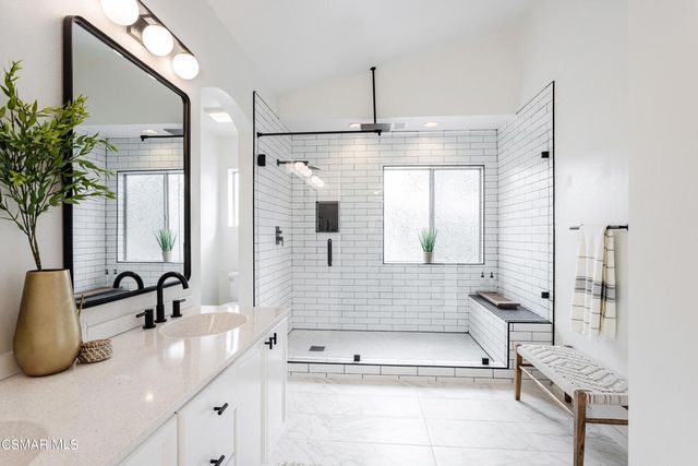 1231 Lost Point Lane, Oxnard, CA 93030