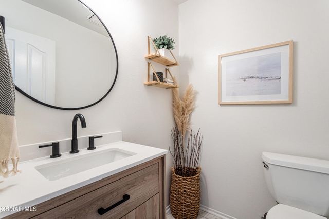 1231 Lost Point Lane, Oxnard, CA 93030